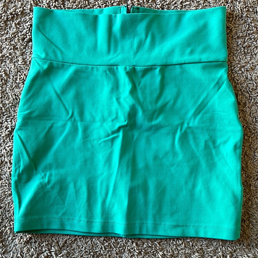 BEBE - Skirt